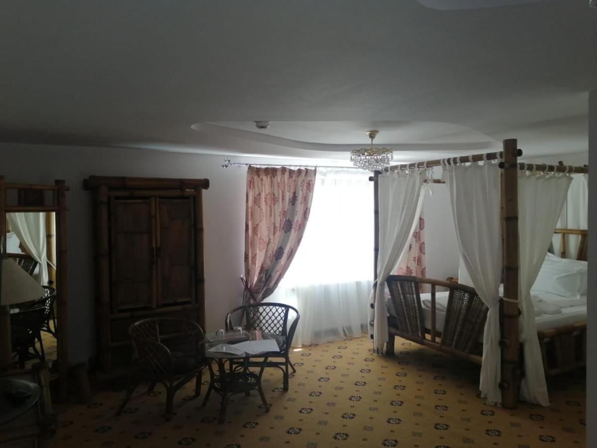 Pensiunea Rosenau Rîşnov Exterior foto